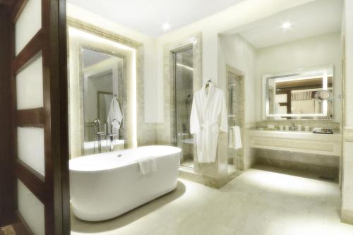 Goot Resorts